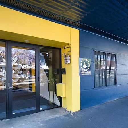 Dreamy Stays Accommodation - Private Rooms With Shared Bathrooms 阿德莱德 外观 照片