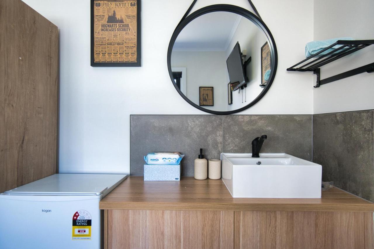Dreamy Stays Accommodation - Private Rooms With Shared Bathrooms 阿德莱德 外观 照片
